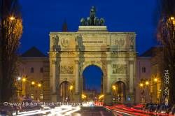 Siegestor Victory Gate Traffic Dusk Schwabing District Munich Germany